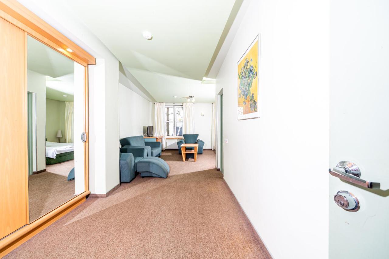Basanaviciaus G. 45 Apartments Palanga Room photo